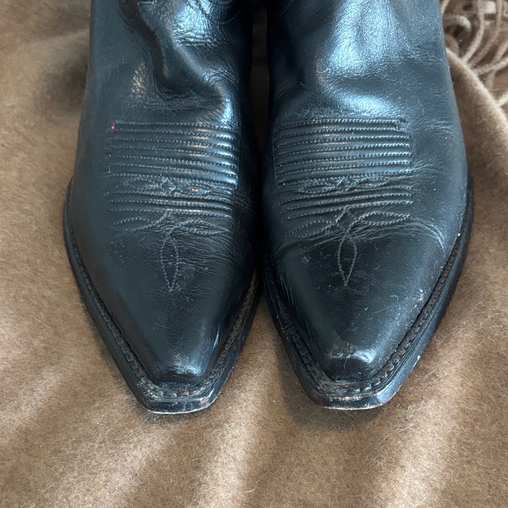 Women’s Vintage Black Leather Western Cowboy Boots with Red Accents - Picture 2 of 5